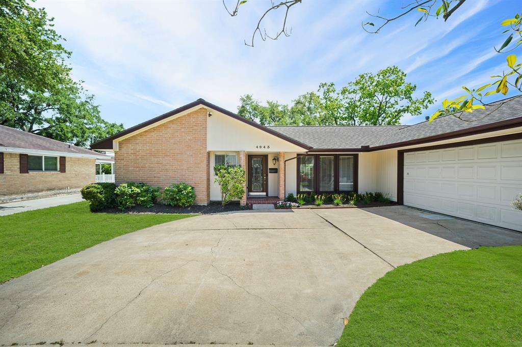 Property Photo: 4943 Cheena Drive TX 77096