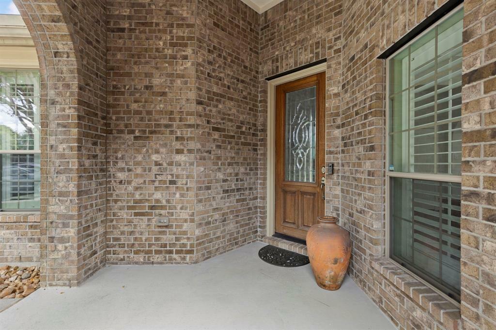 Property Photo: 27515 Chris Ridge Court TX 77386
