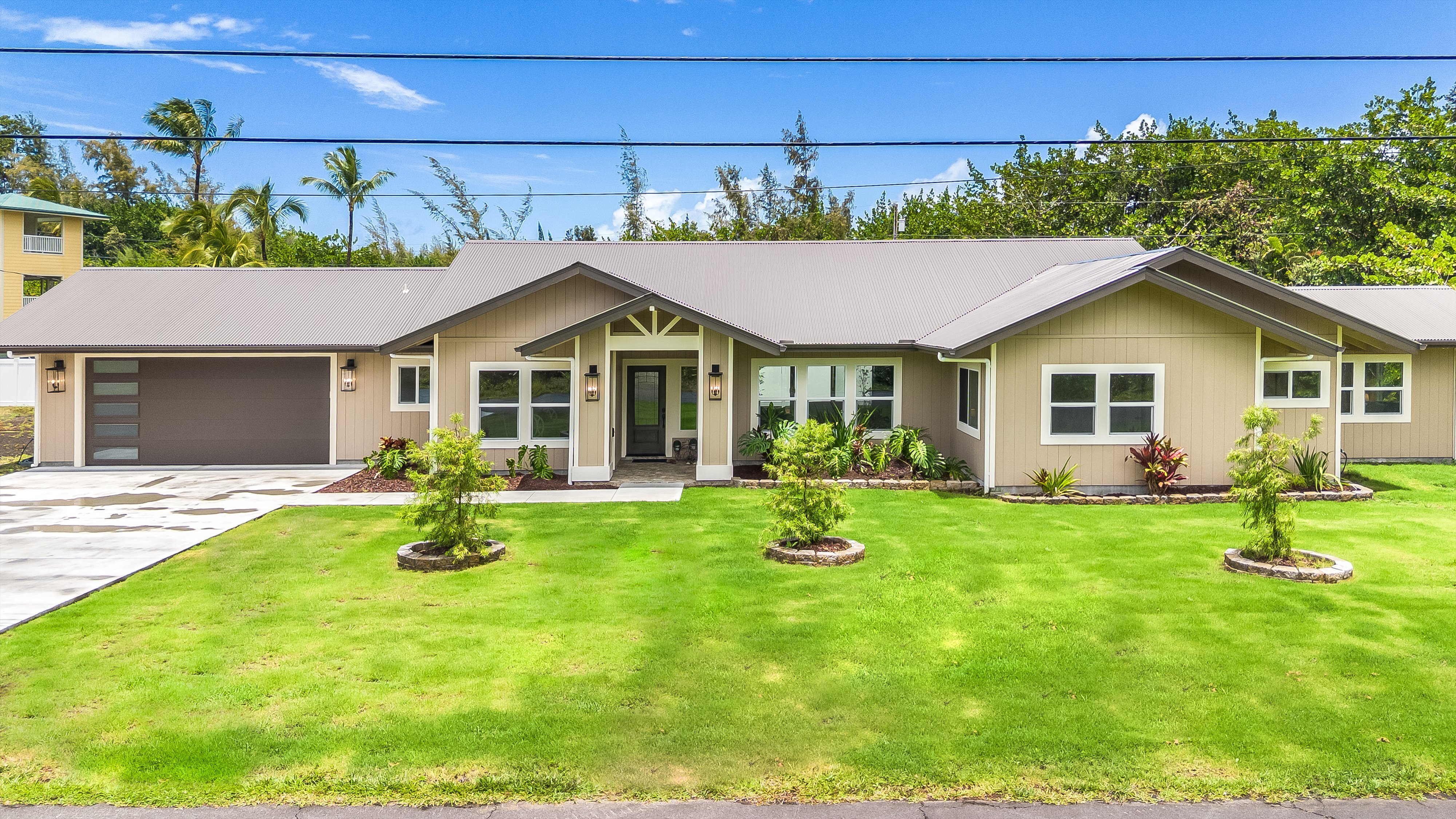 Property Photo: 15-1639 Beach Rd HI 96749