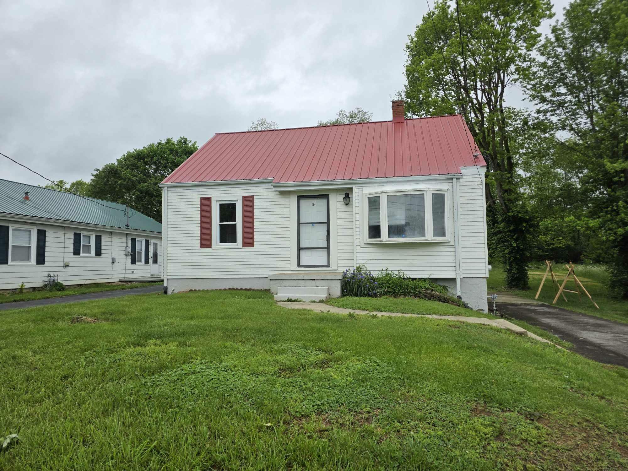 Property Photo:  124 Brock Drive  KY 40484 