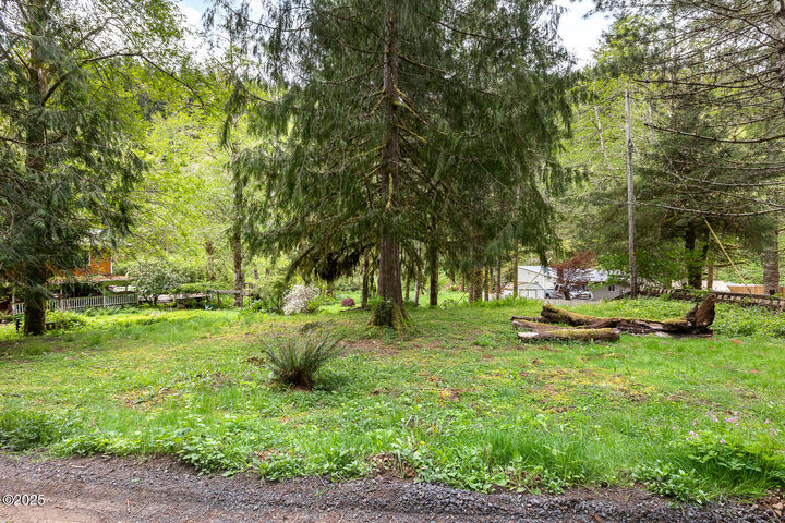 Property Photo: T/L 700 N New Bridge Rd OR 97368