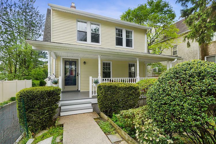Property Photo: 9 Hillcrest Road NY 10708