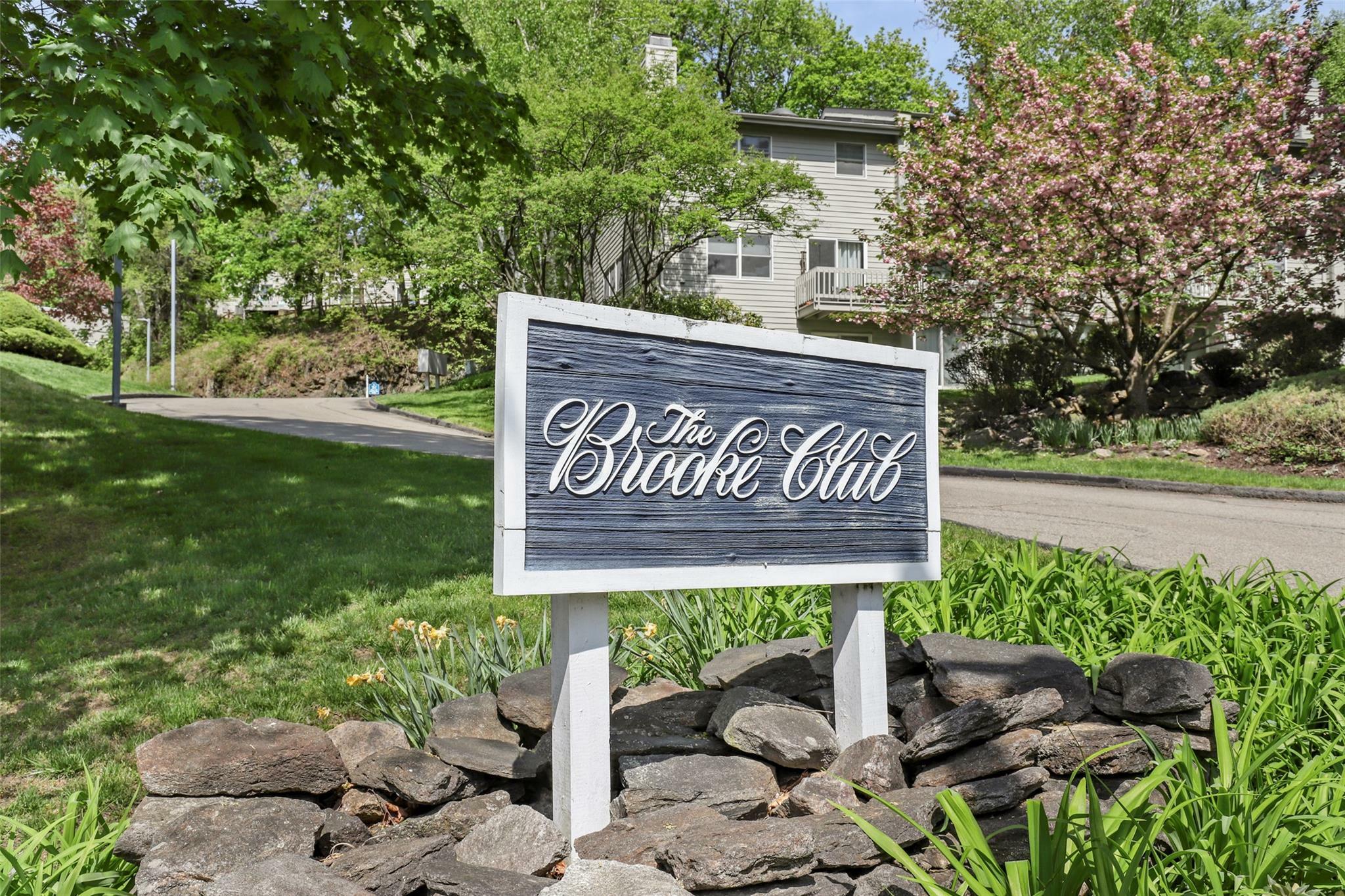 Property Photo: 11 Brooke Club Drive 3 NY 10562