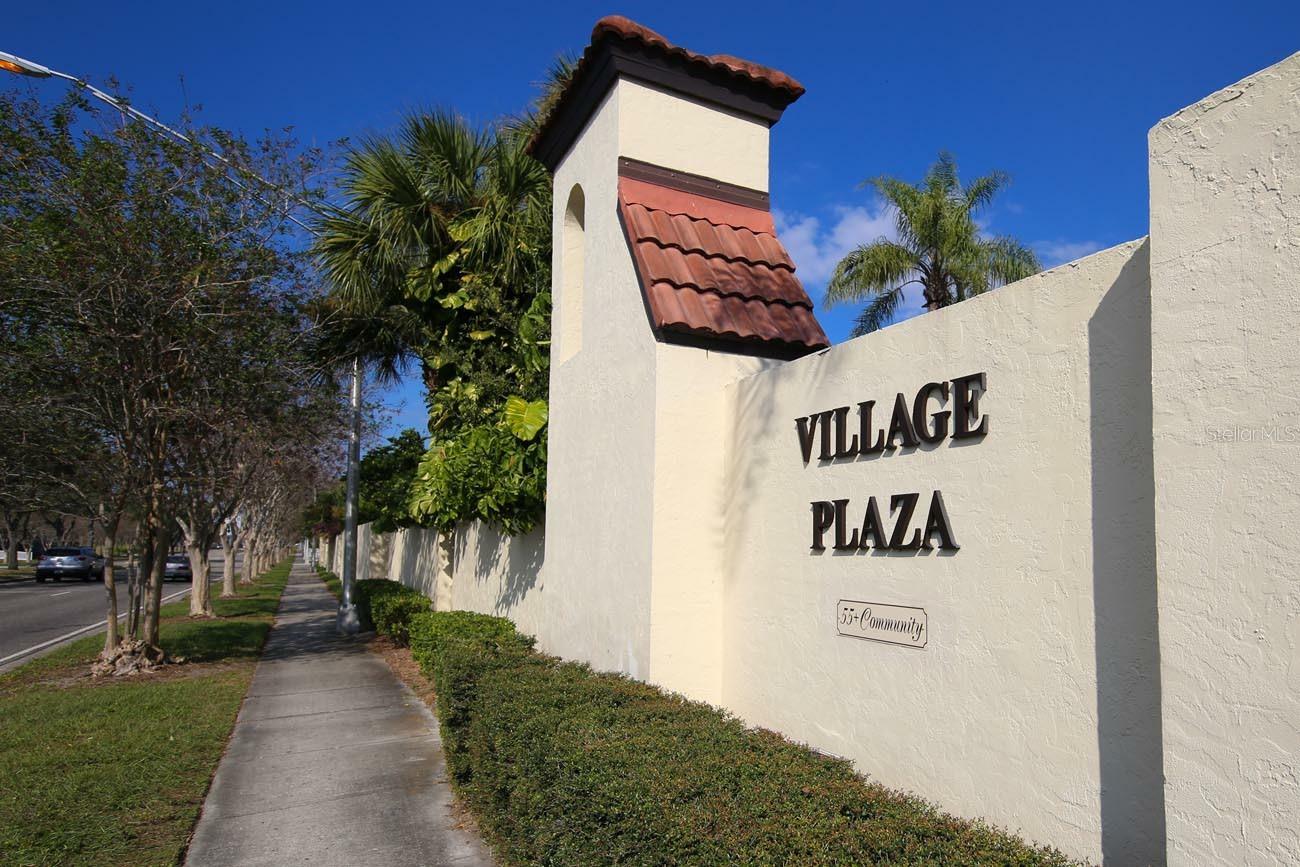 Property Photo: 3843 El Poinier Court W 8720 FL 34232