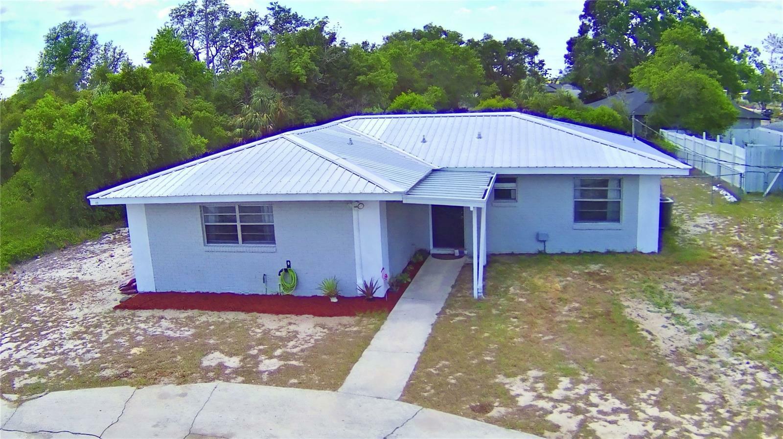 Property Photo: 101 Babson Heights Drive FL 33827