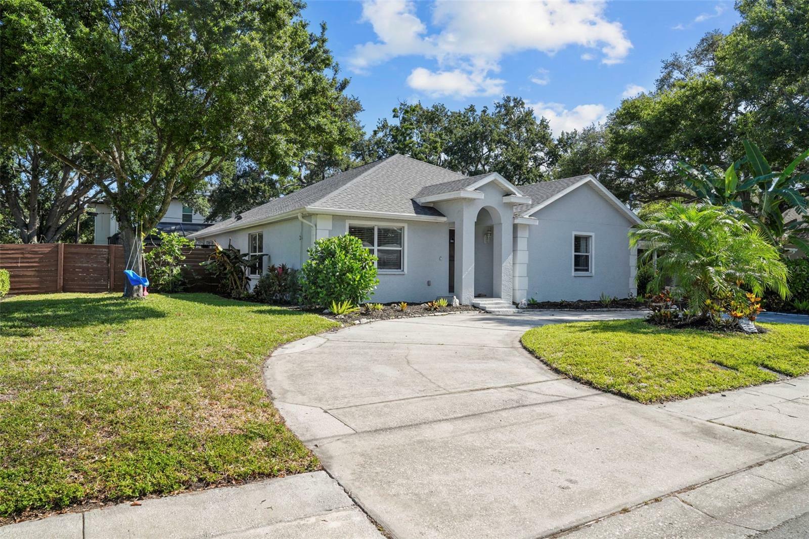 3417 W Alline Avenue  Tampa FL 33611 photo