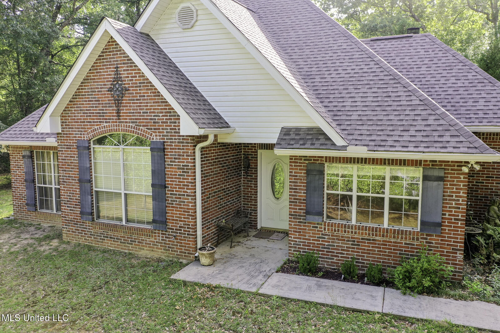 Property Photo: 26 Running Stream Drive MS 39426