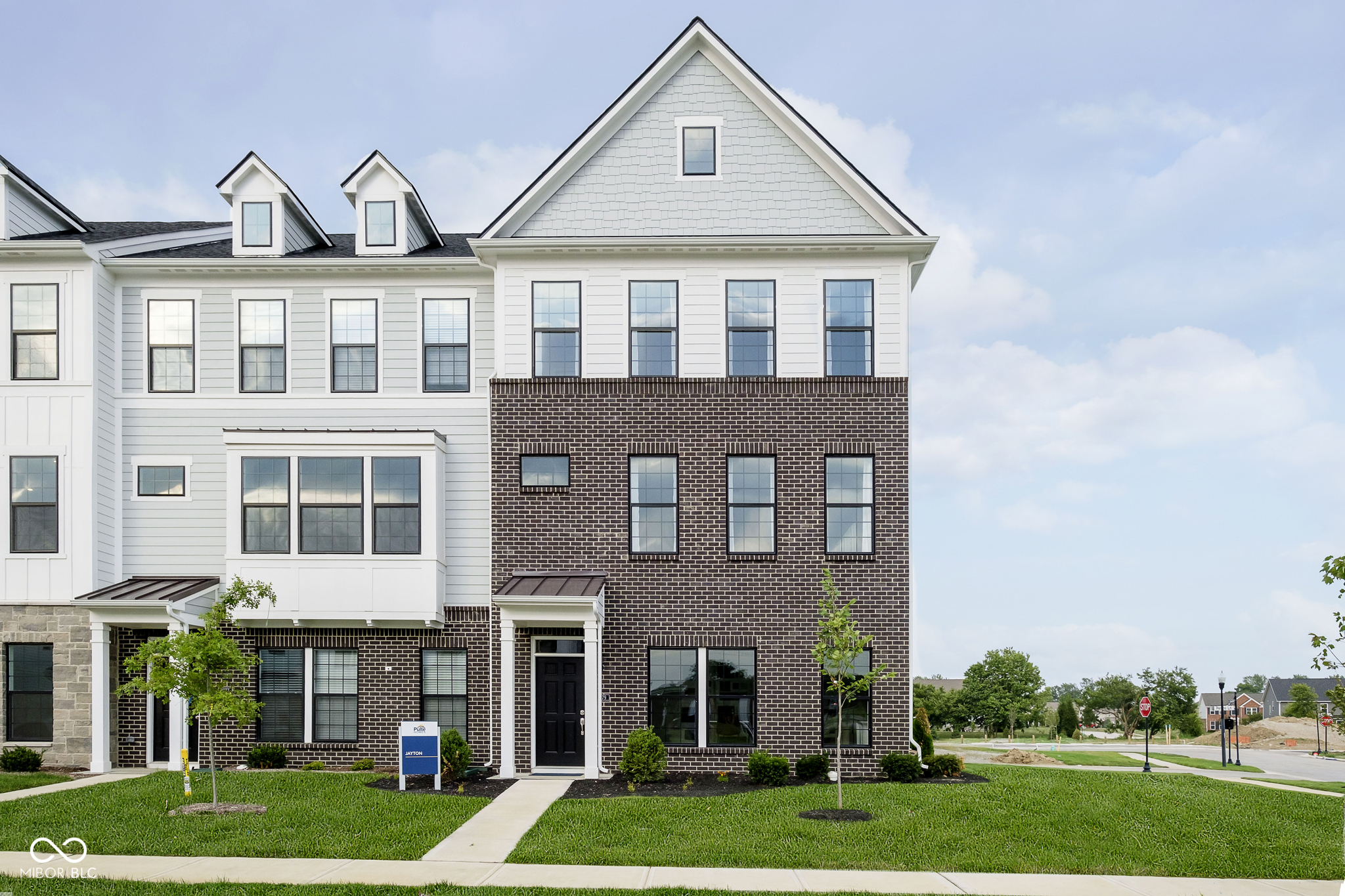 3279 Morab Drive  Zionsville IN 46077 photo