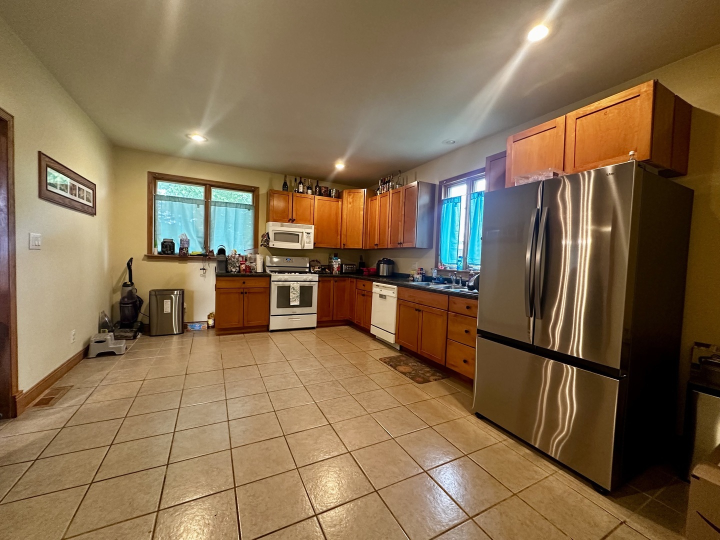Property Photo: 409 E Main Street IL 61745