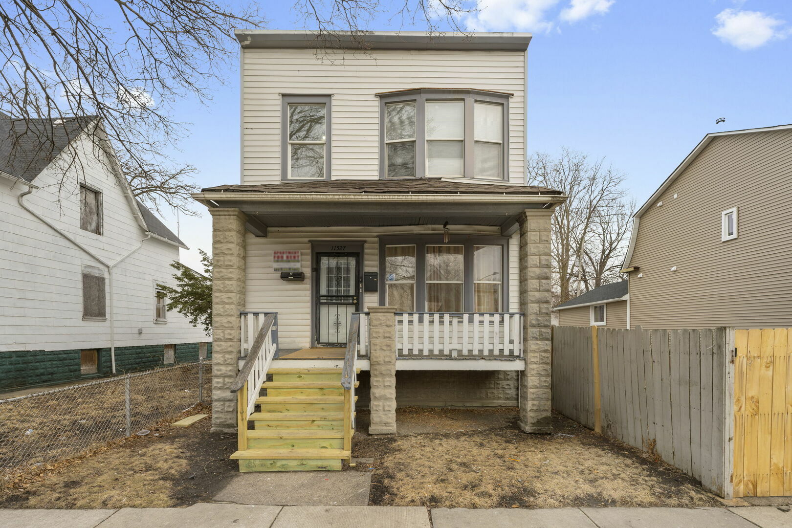 Property Photo: 11527 S Perry Avenue IL 60628