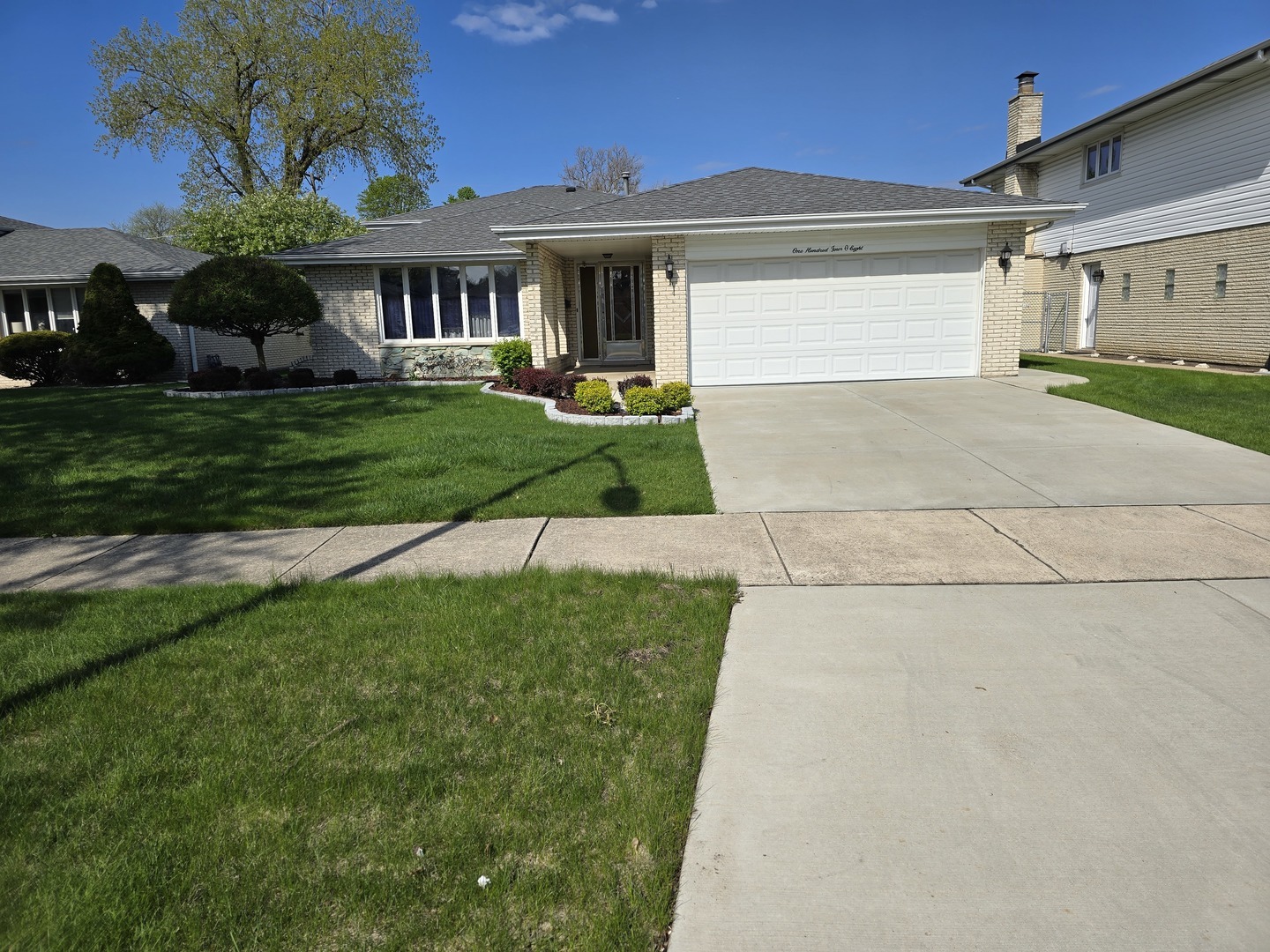 Property Photo: 10408 S Knox Avenue S IL 60453