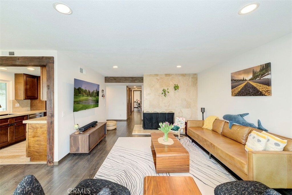 Property Photo: 29582 Colebrook Drive CA 92677