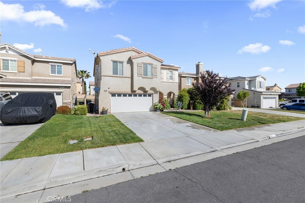 Property Photo:  37849 Satinwood Lane  CA 93551 