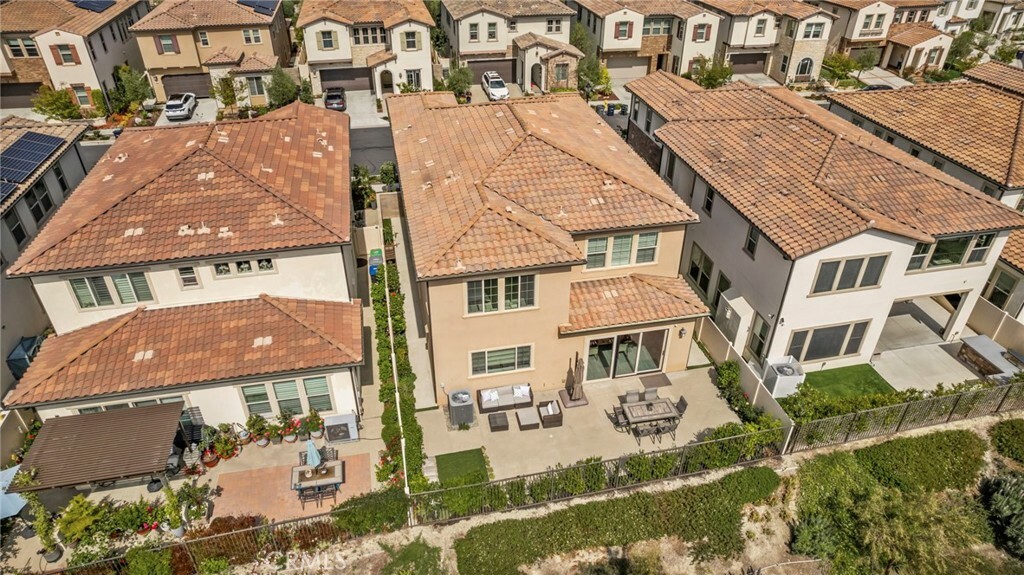 Property Photo: 1776 Canyon Oaks Lane CA 92610