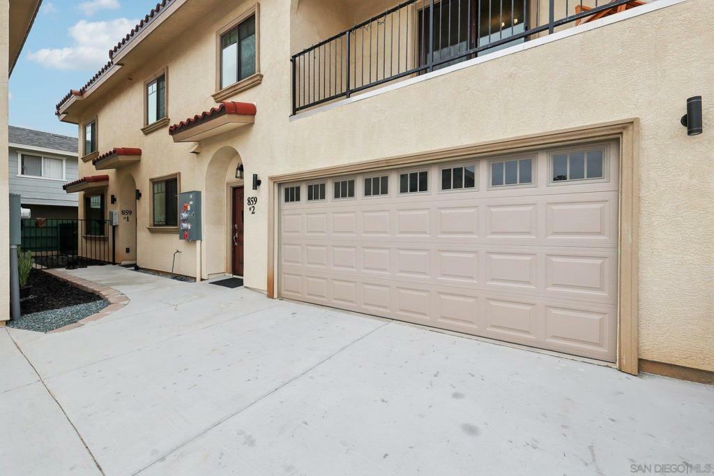 Property Photo: 859 Florida St CA 91932