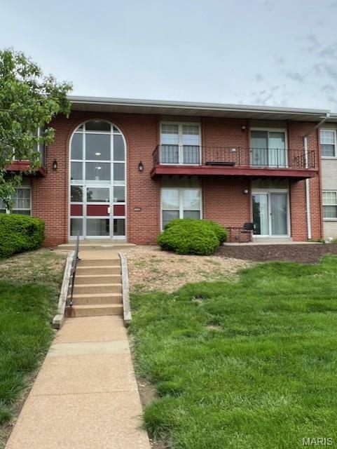 Property Photo: 10341 Forest Brook Lane B MO 63146