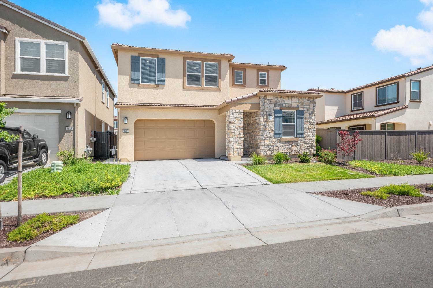 Property Photo:  5812 Harveston Way  CA 95835 