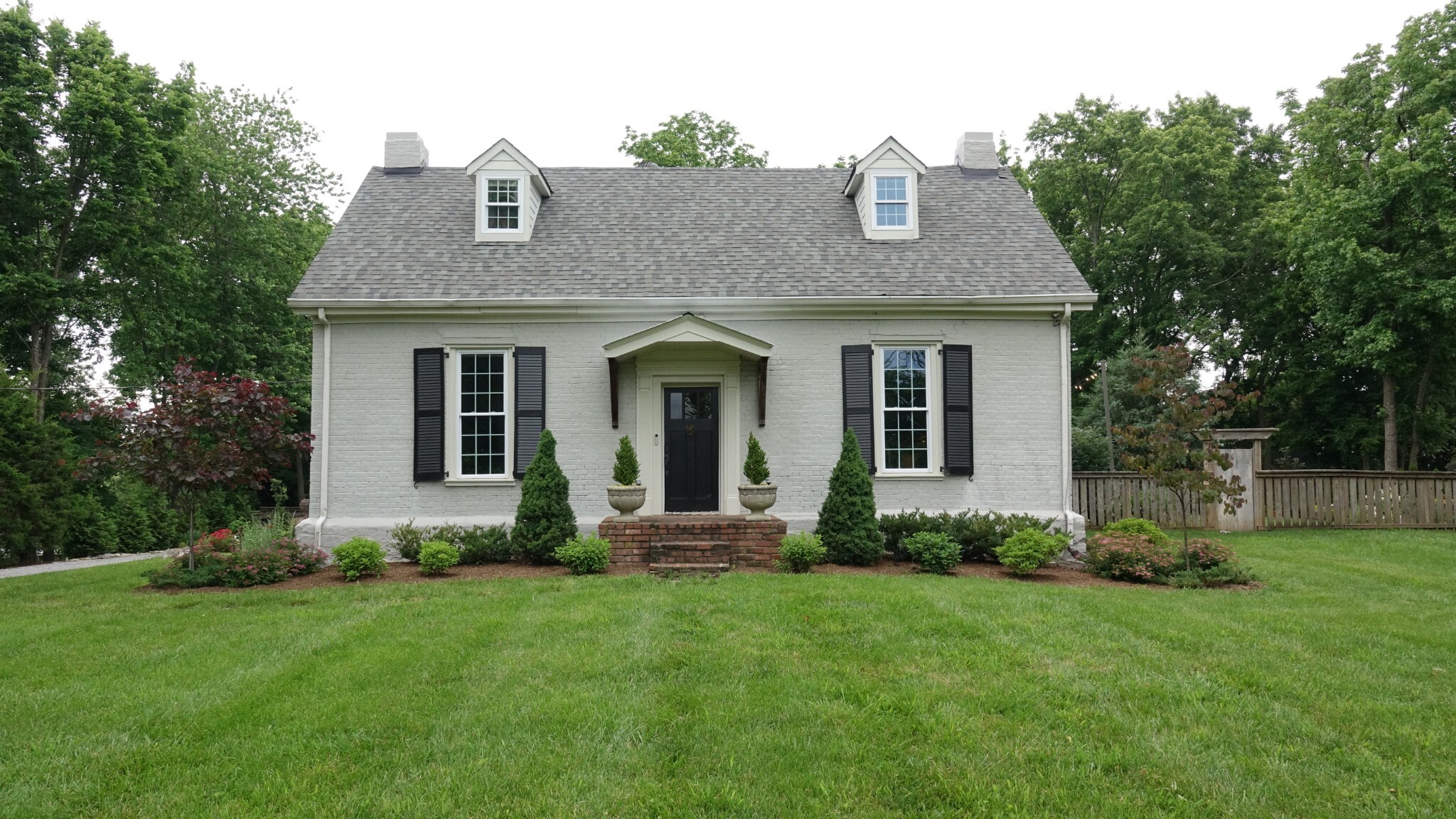 Property Photo: 1324 Barnes Rd TN 37013