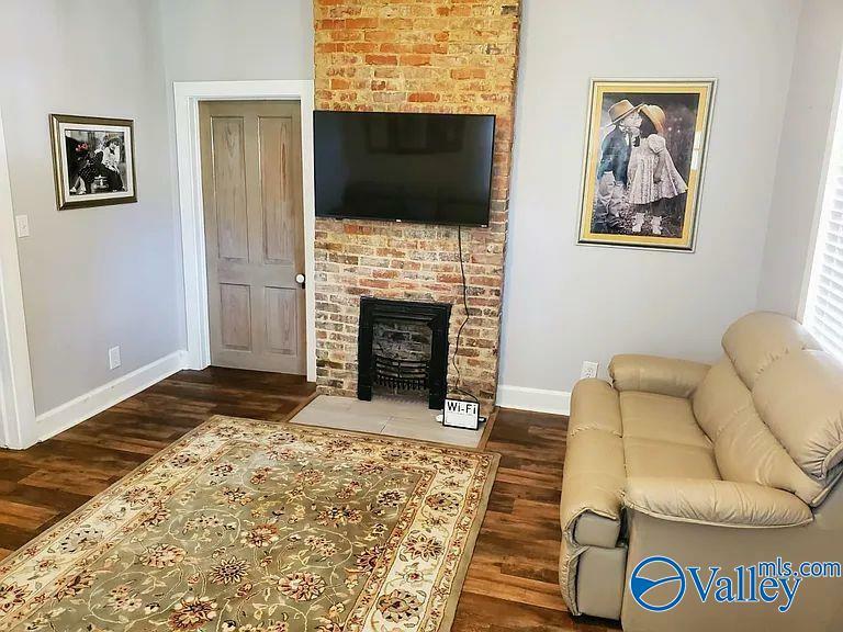 Property Photo: 518 Stevens Avenue NE AL 35801