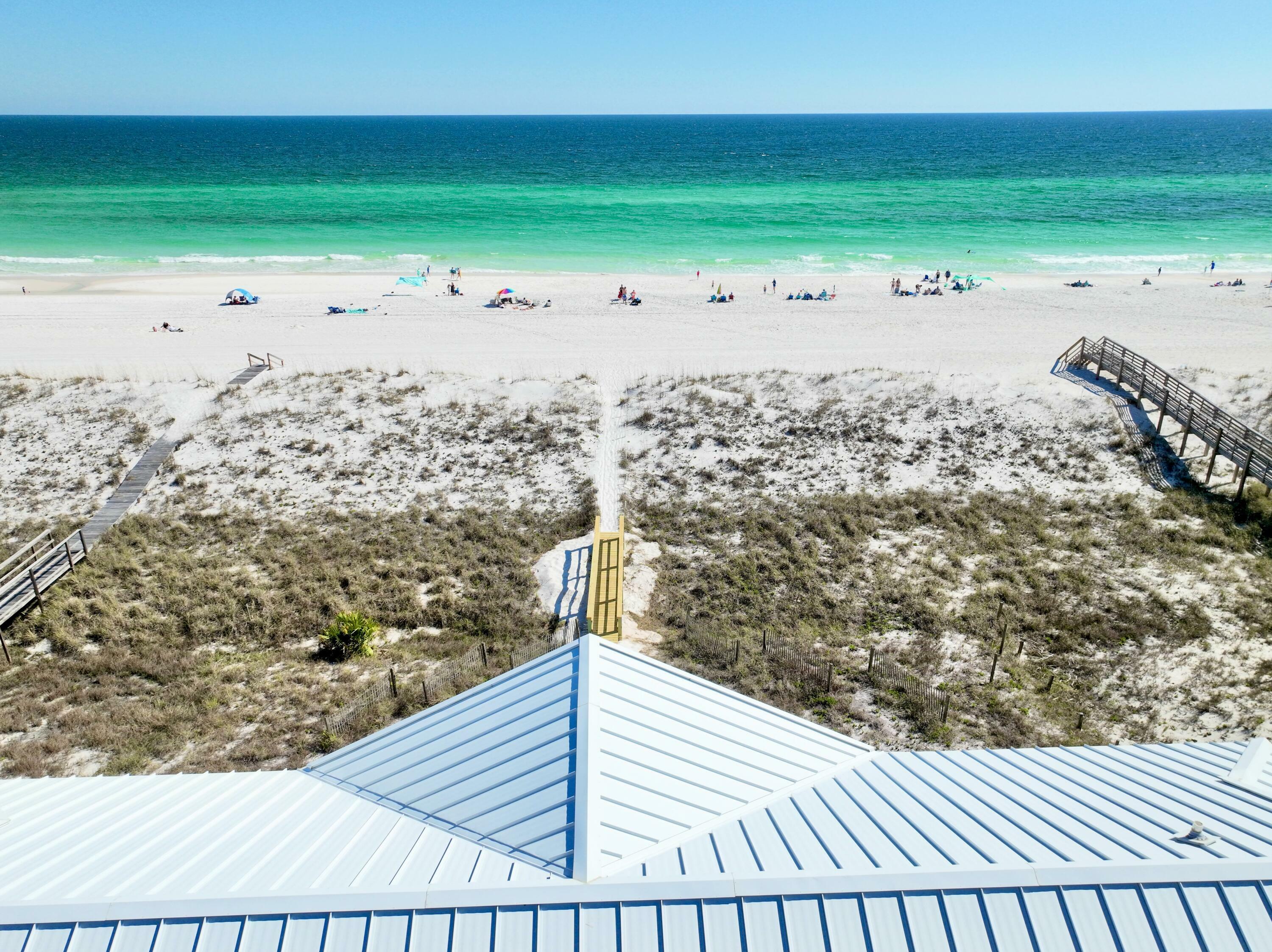 Property Photo: 7433 Gulf Boulevard FL 32566