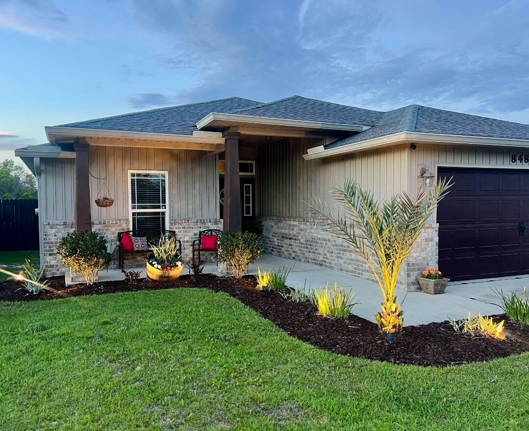 Property Photo: 8486 Island Drive FL 32566