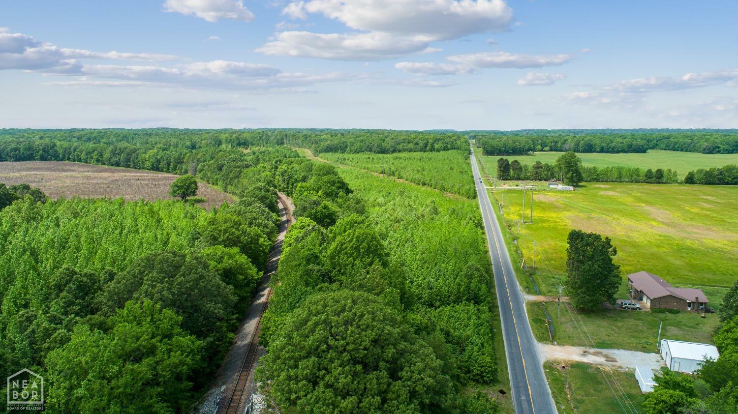Property Photo:  68 Cr 114  AR 72404 