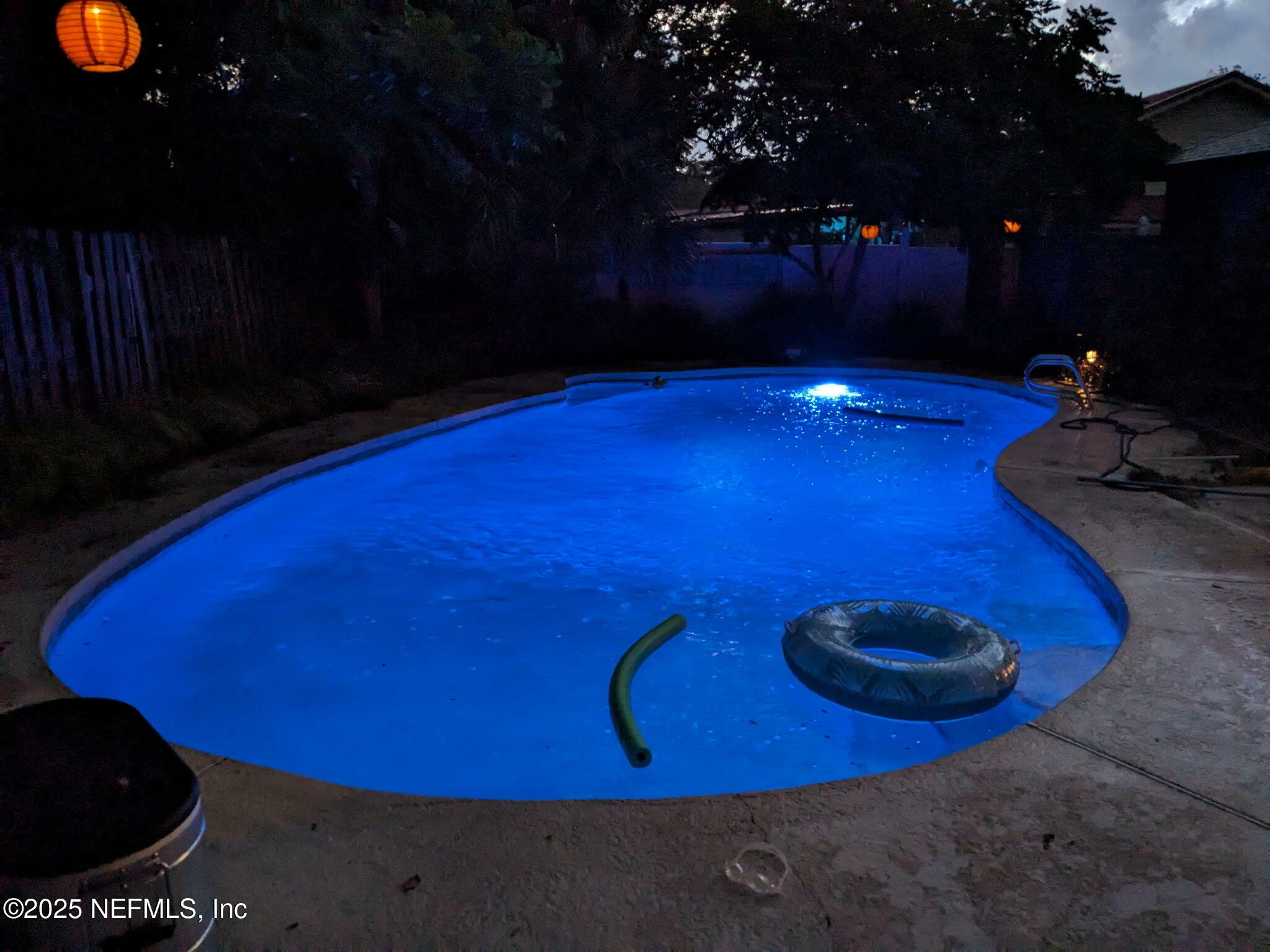 Property Photo: 10242 Bear Valley Road FL 32257