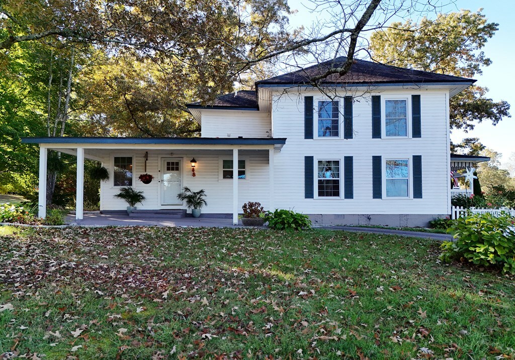 Property Photo: 63 Loving Road GA 30560