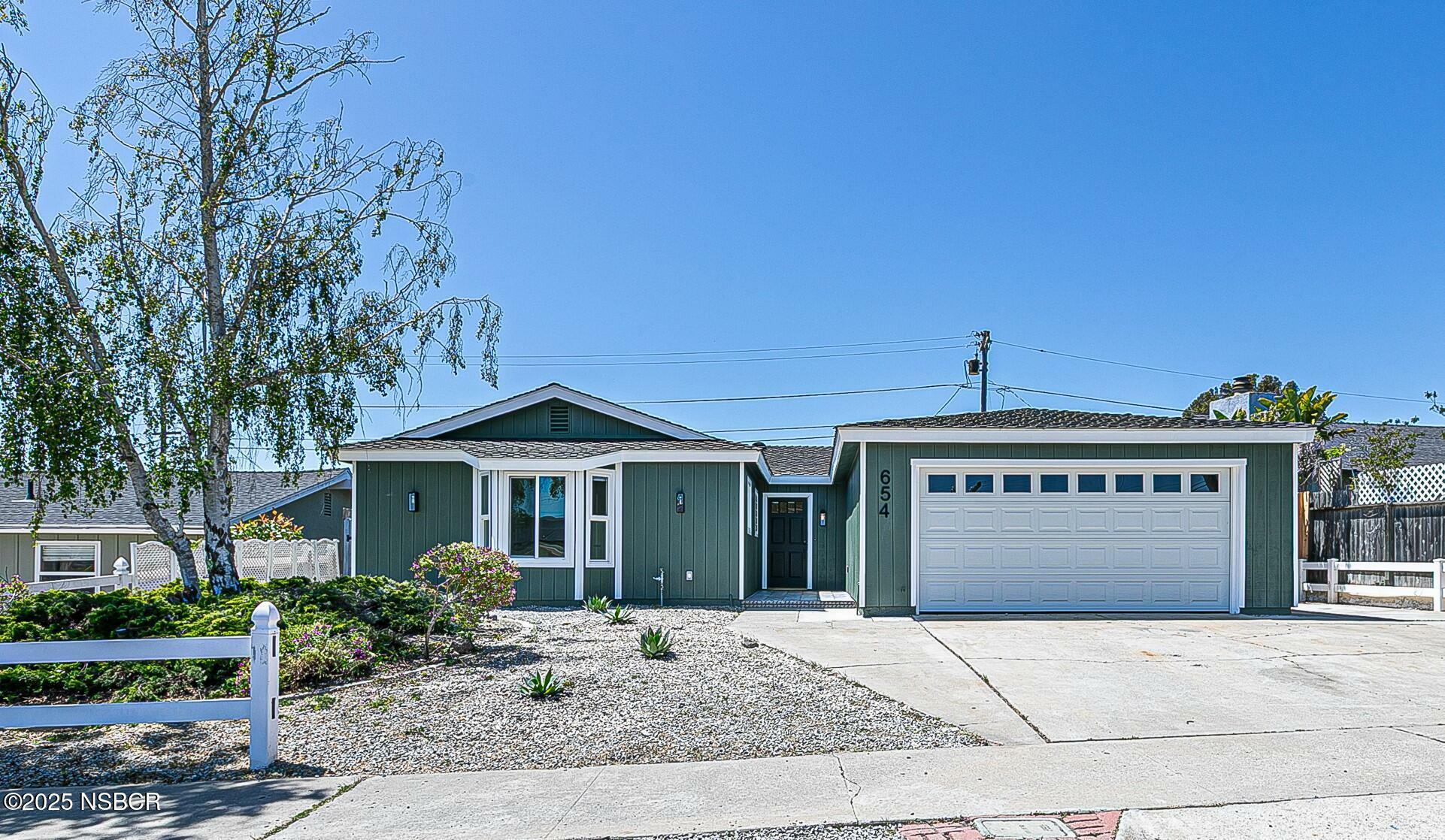 Property Photo: 654 Carina Drive CA 93436