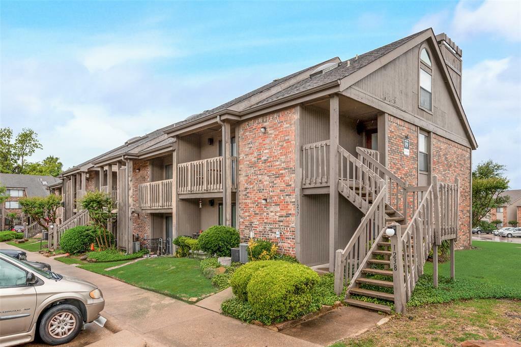 Property Photo: 1238 Signal Ridge Place TX 75032