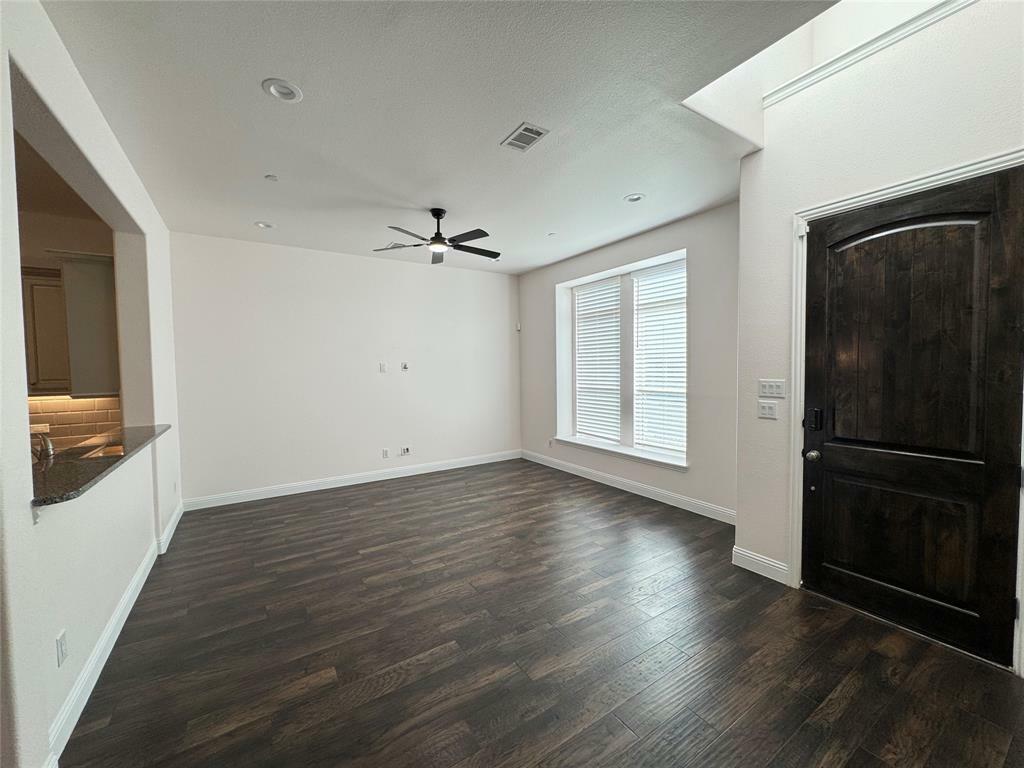 Property Photo: 3744 Wellesley TX 75034