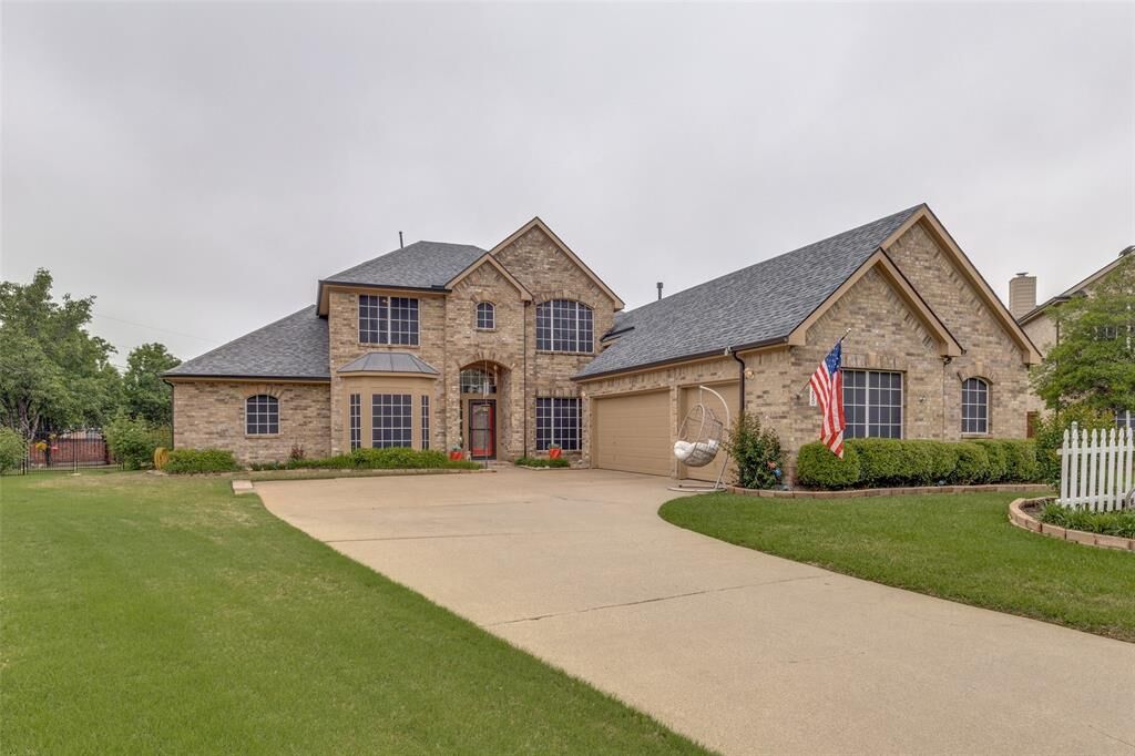 Property Photo:  1550 Spring Lake Drive  TX 76248 
