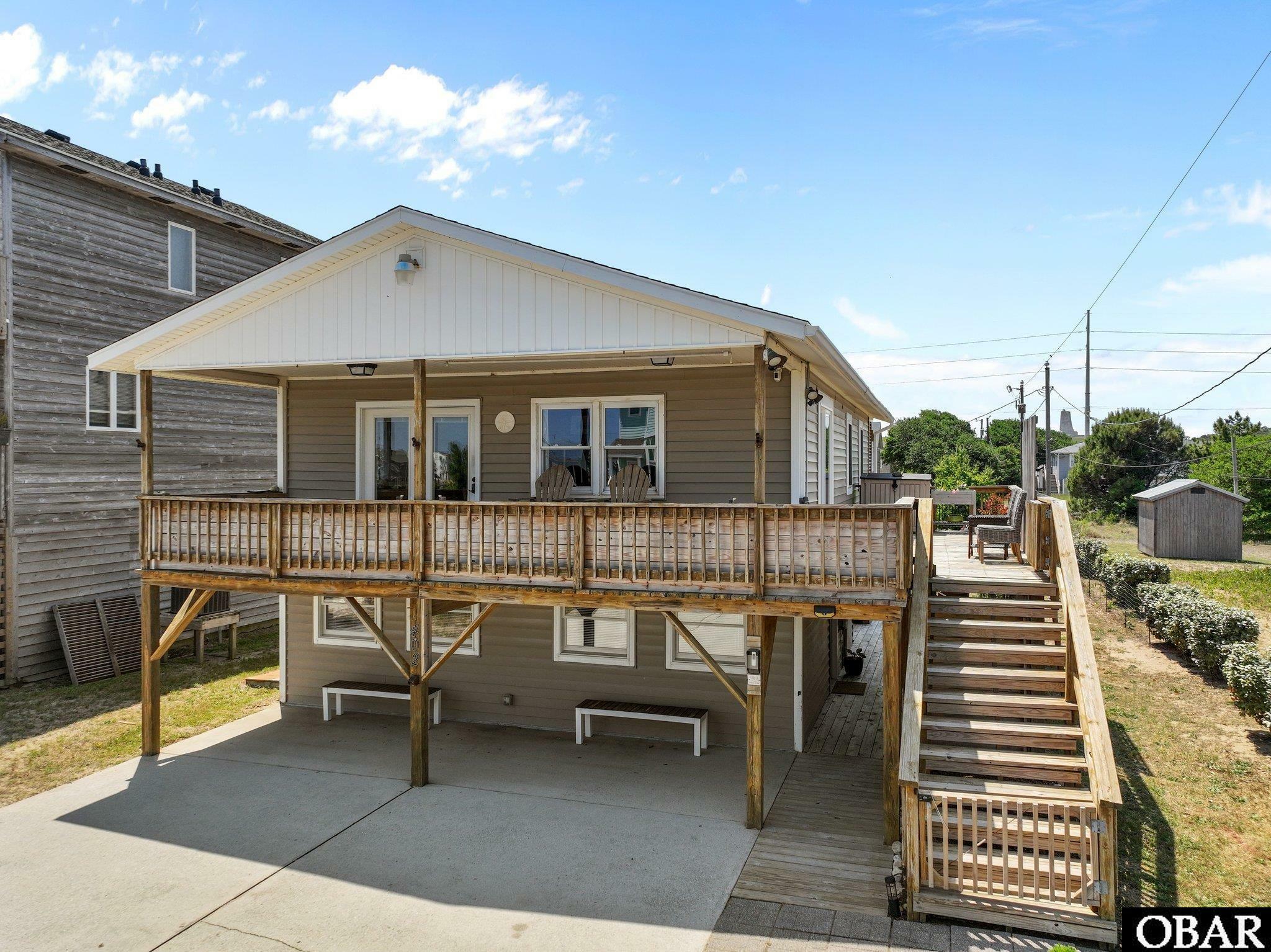 Property Photo: 402 N Memorial Boulevard NC 27948
