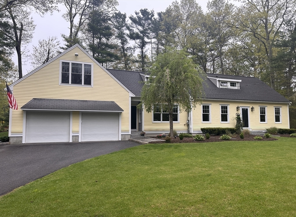Property Photo:  11 Norton Ave  MA 02375 
