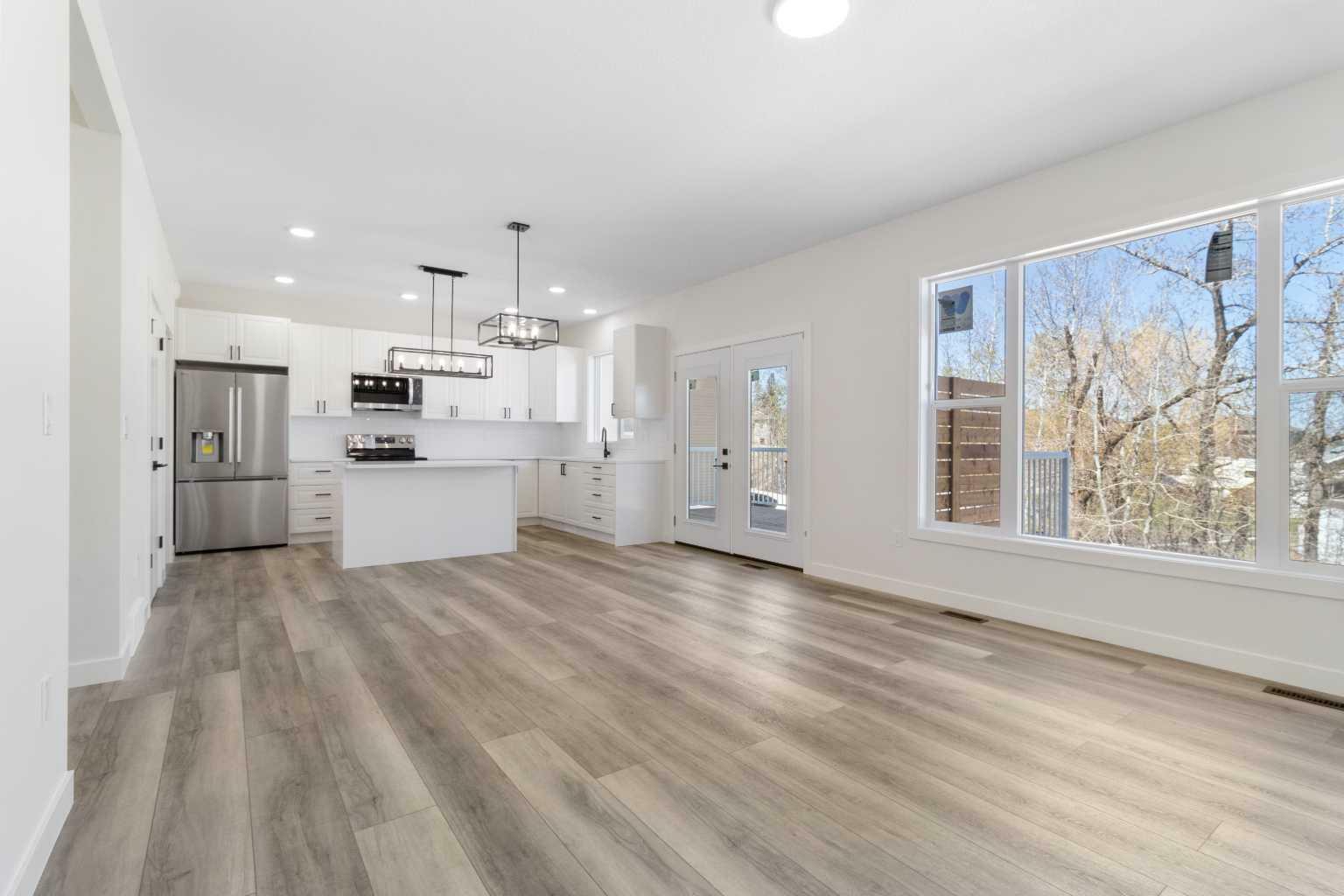 Property Photo: 19 Cole Way AB T4S 0L6