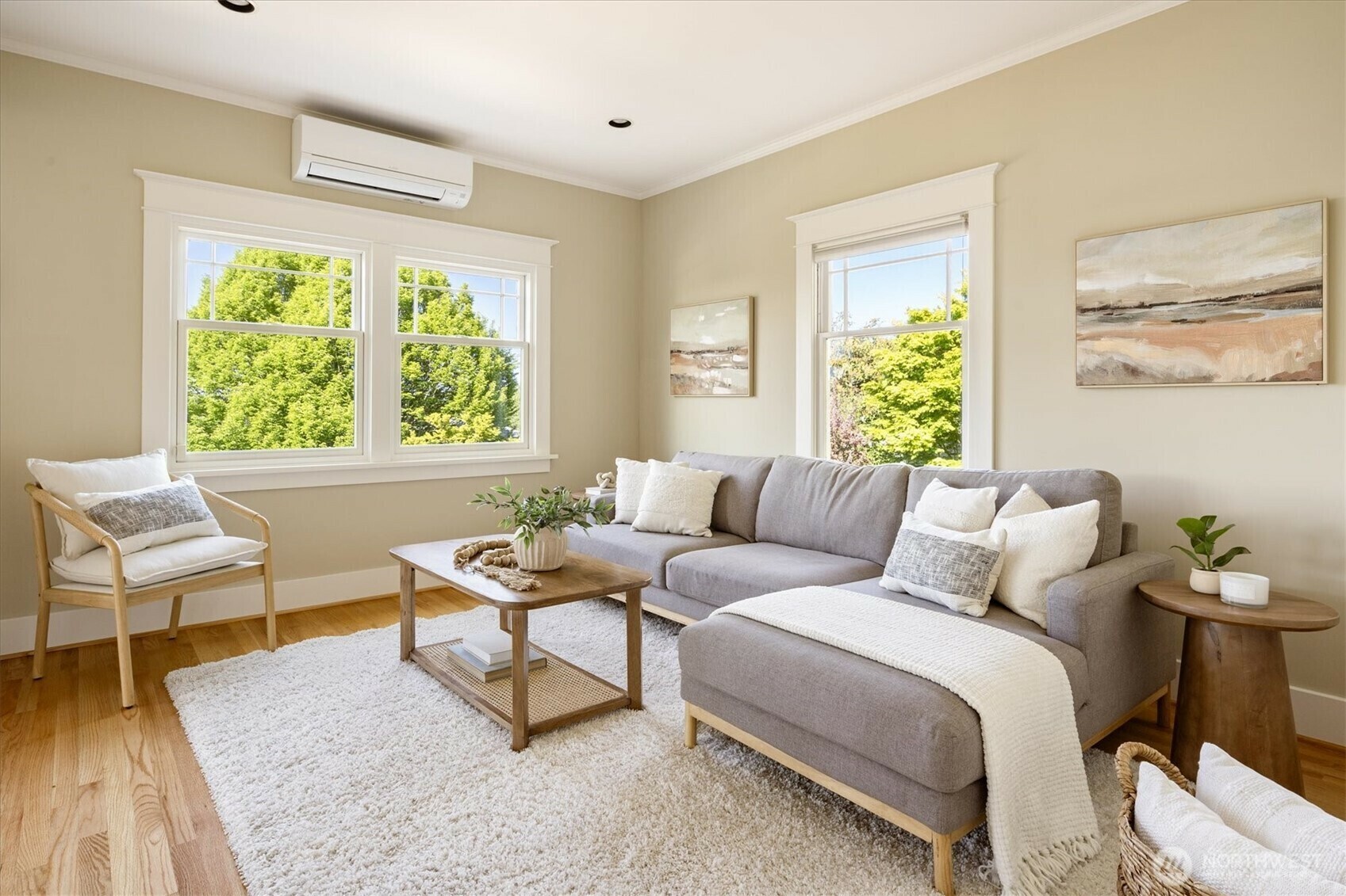 Property Photo: 402 Halladay Street WA 98109