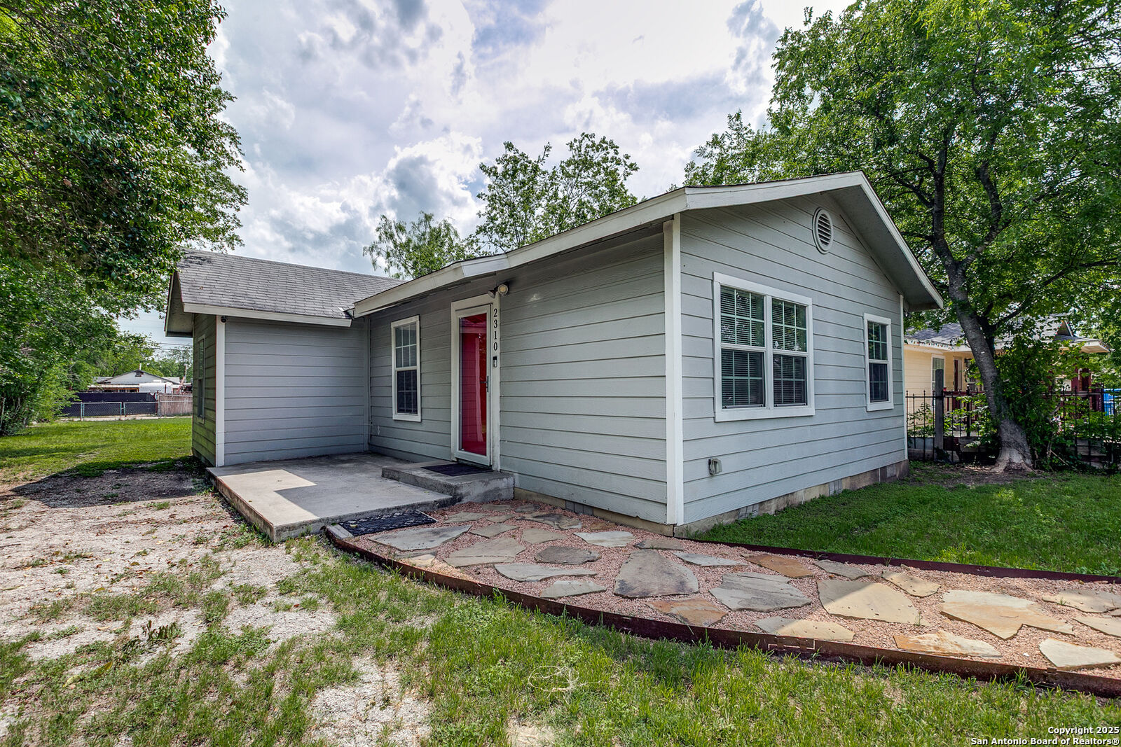 Property Photo: 2310 Delgado TX 78228