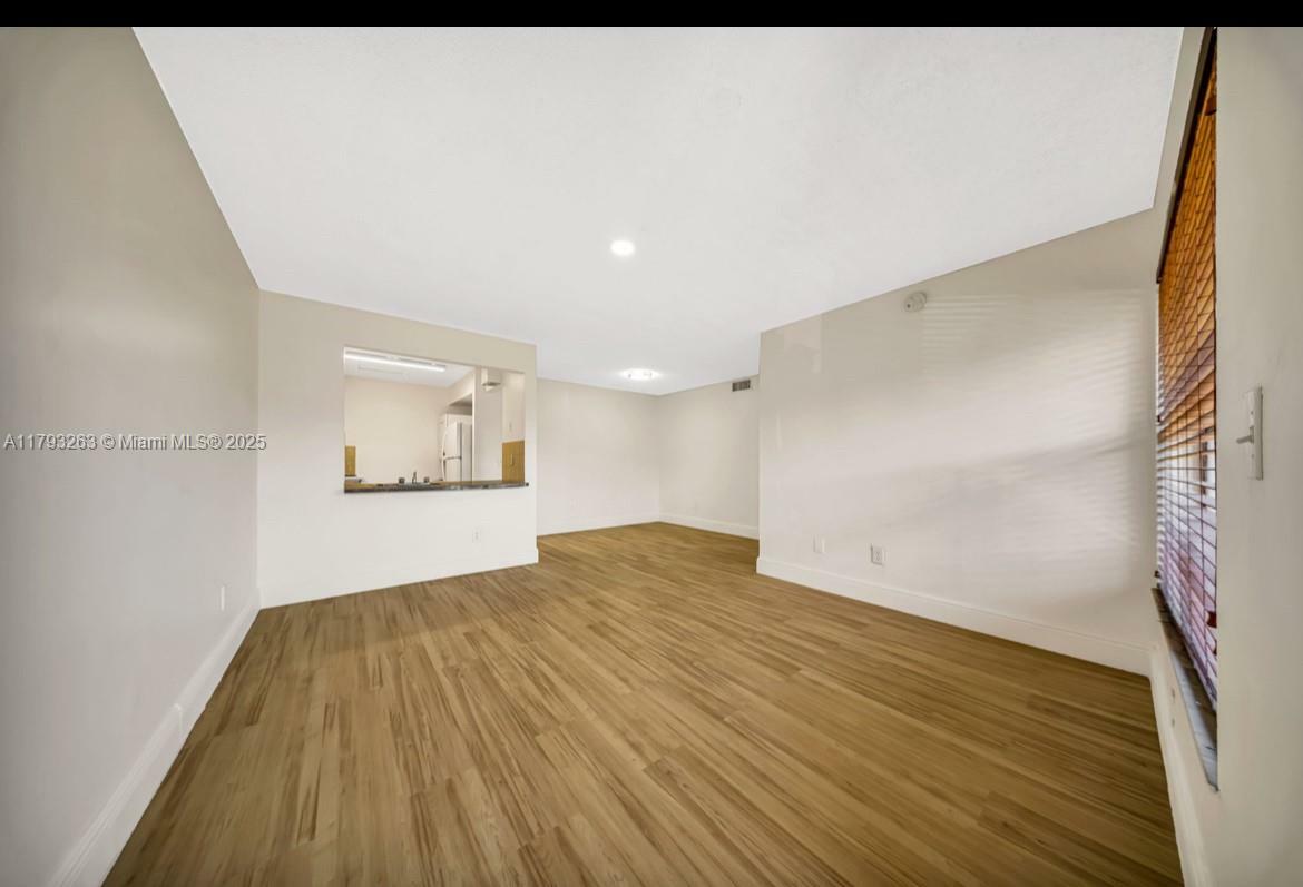 Property Photo: 14863 SW 104th St 27-23 FL 33196