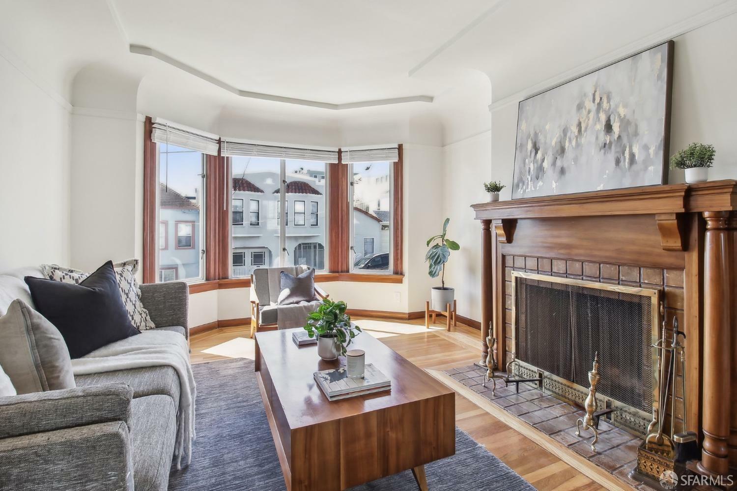 Property Photo: 306 Hale Street CA 94134