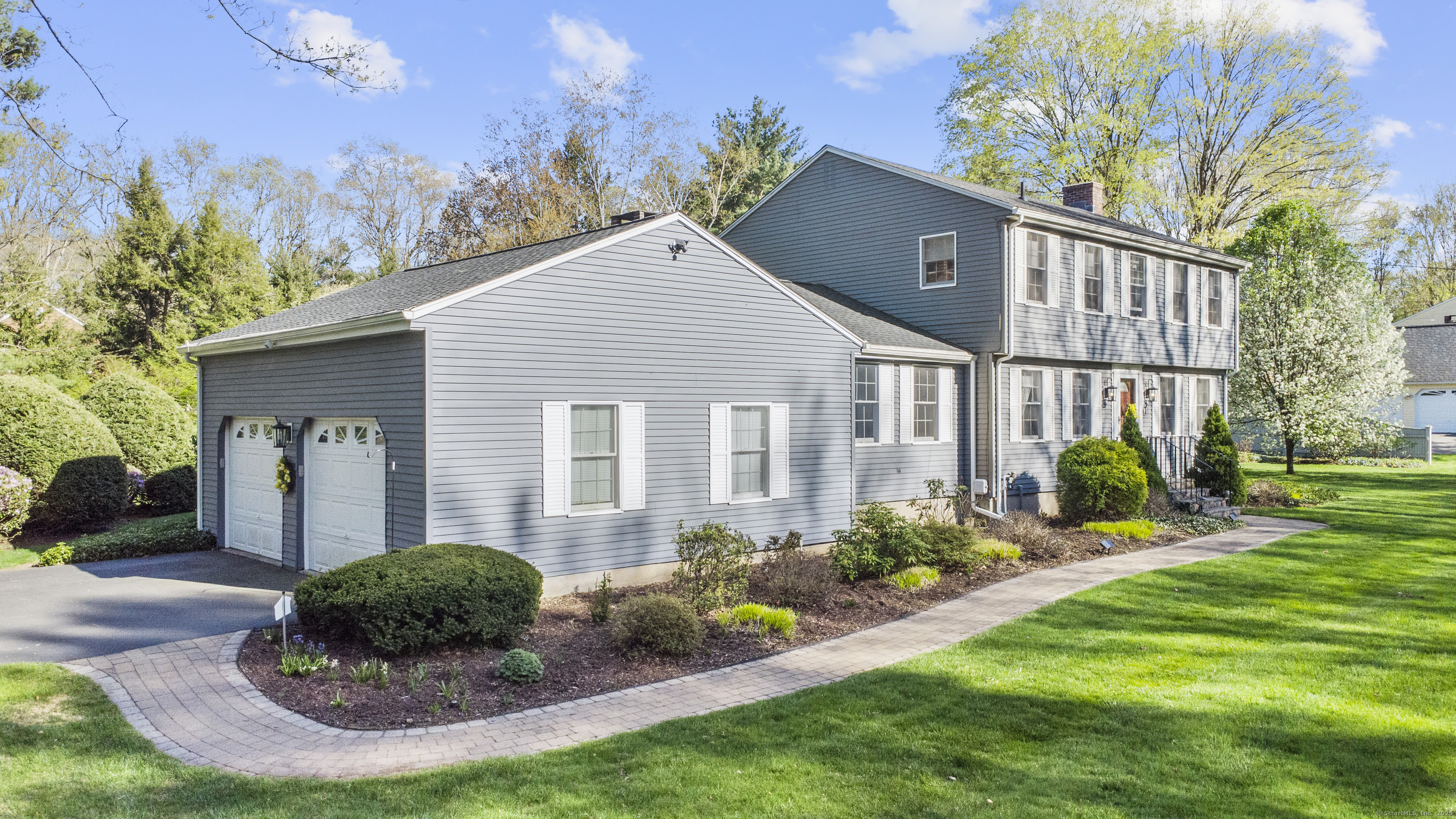 Property Photo: 286 Old Farms Road CT 06070