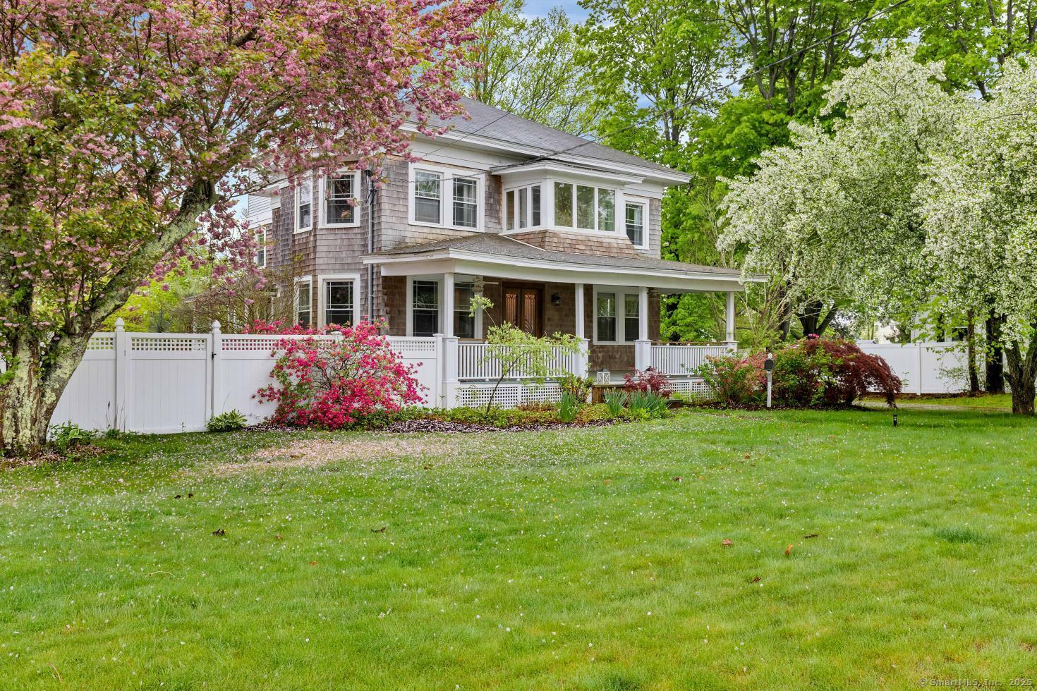 Property Photo: 26 College Street CT 06475