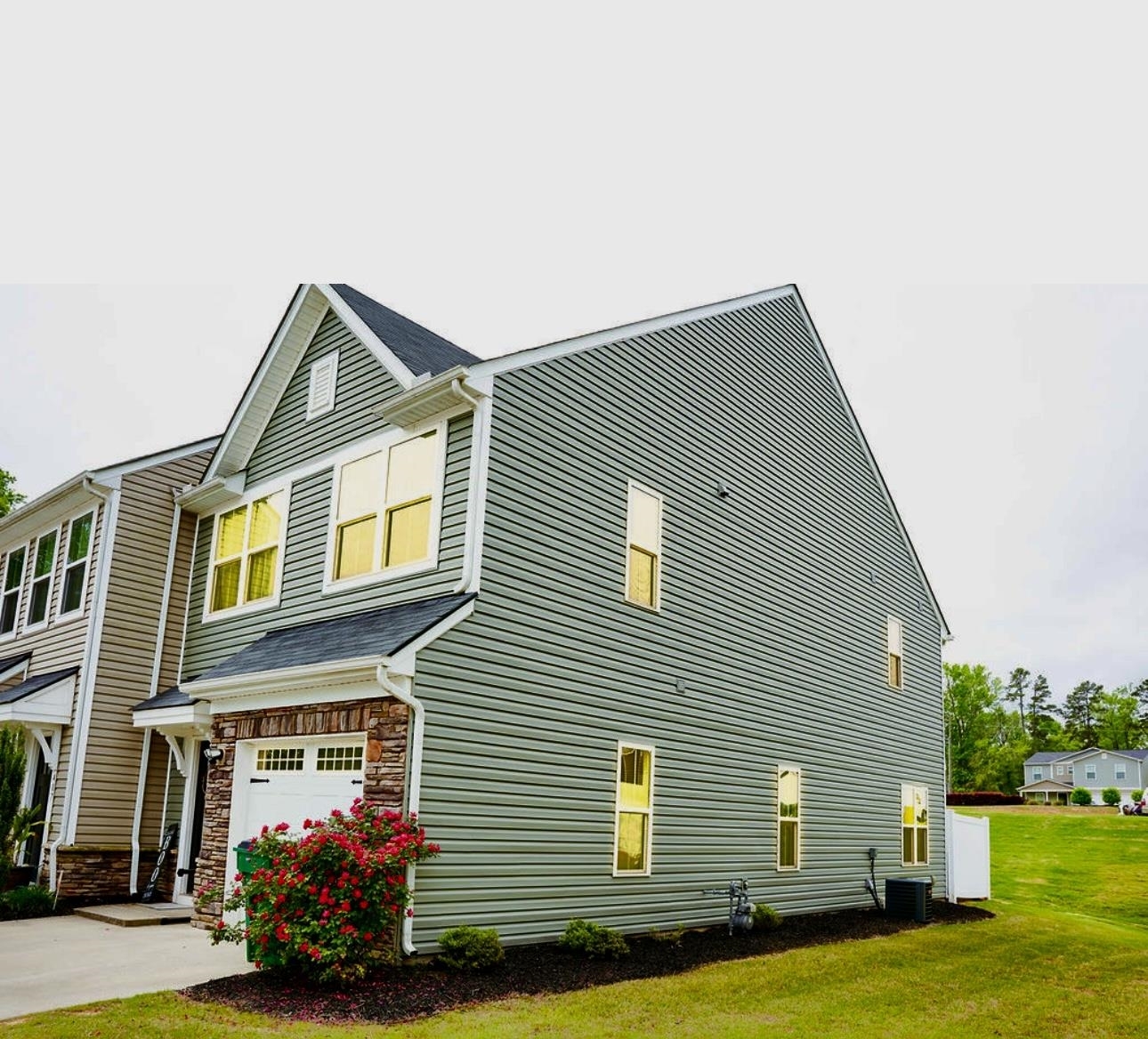 Property Photo: 411 Triple Crown Way SC 29301