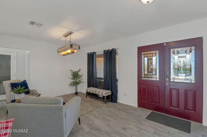 Property Photo:  7640 E Dos Mujeres Road  AZ 85715 