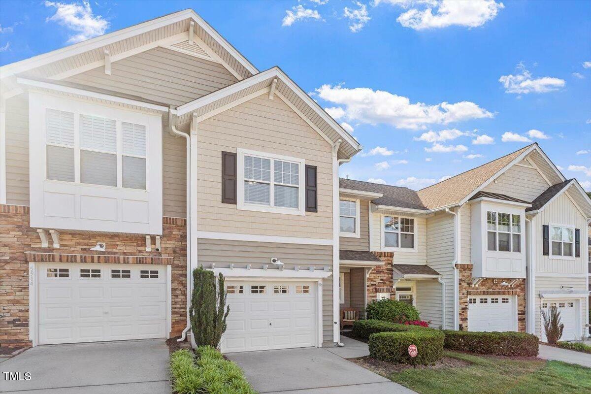 Property Photo: 5912 Hourglass Court NC 27612