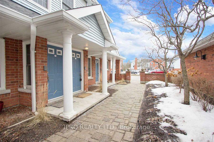 Property Photo: 1663 Nash Road D-17 ON L1E 1S8