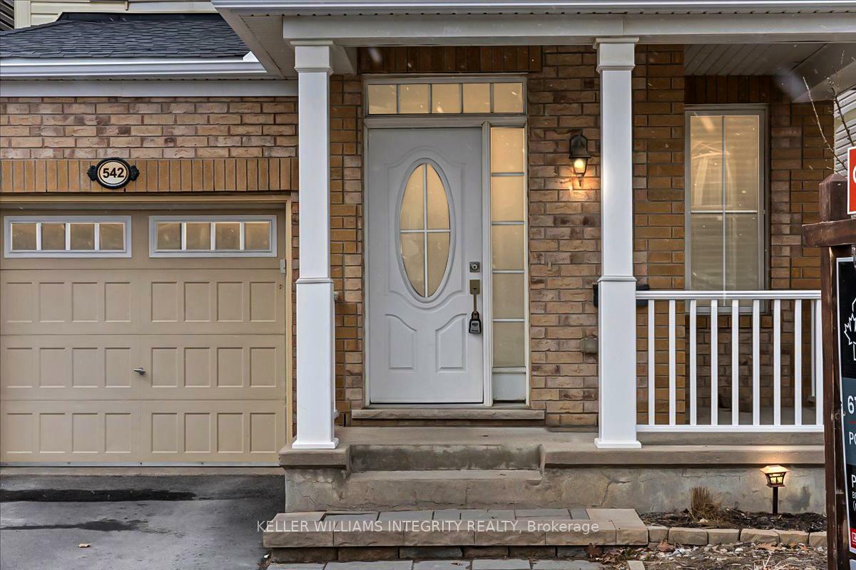Photo de la propriété: 542 Dundonald Drive ON K2J 5X1