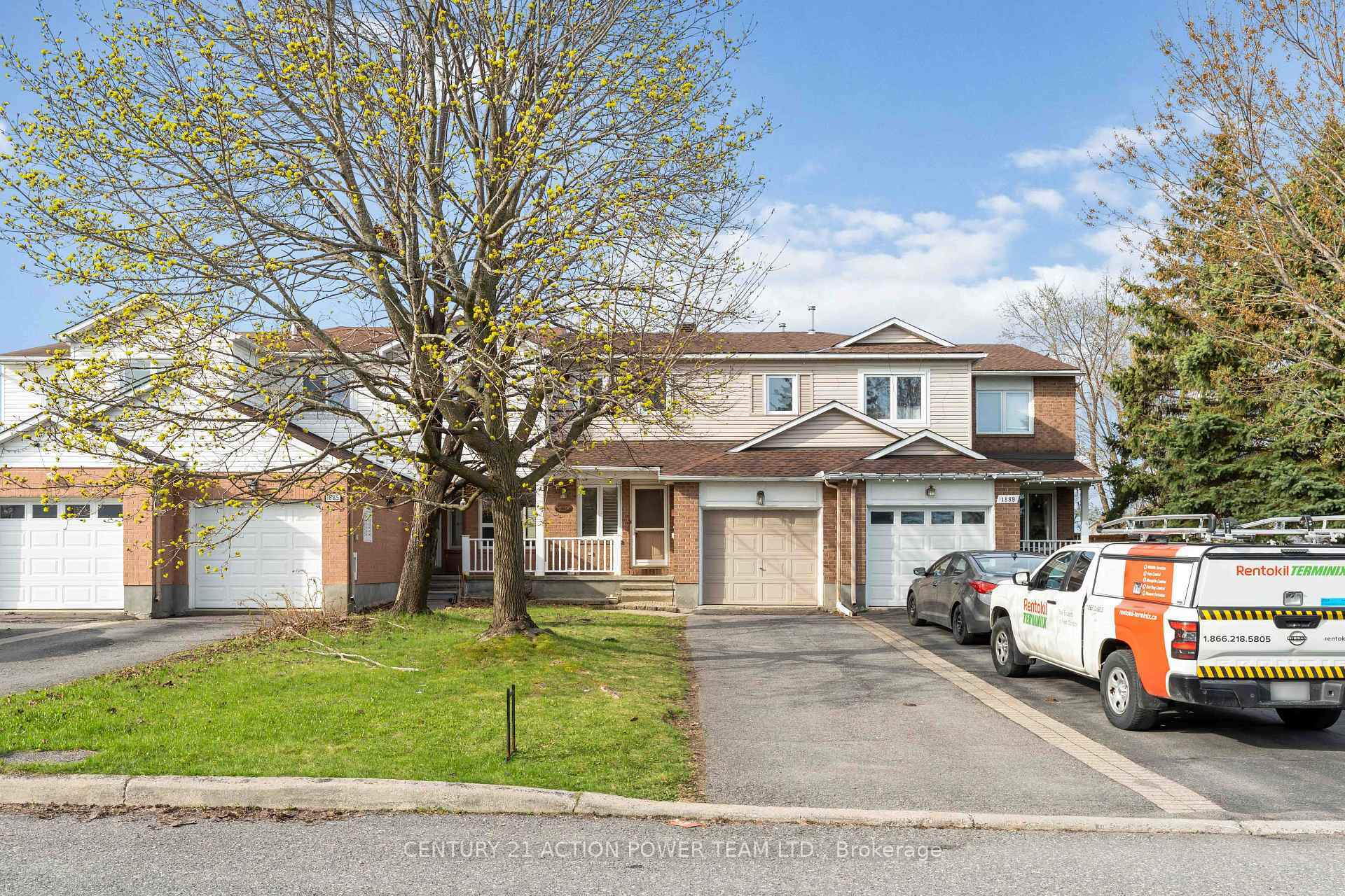 Photo de la propriété: 1887 Hialeah Drive ON K4A 3T3