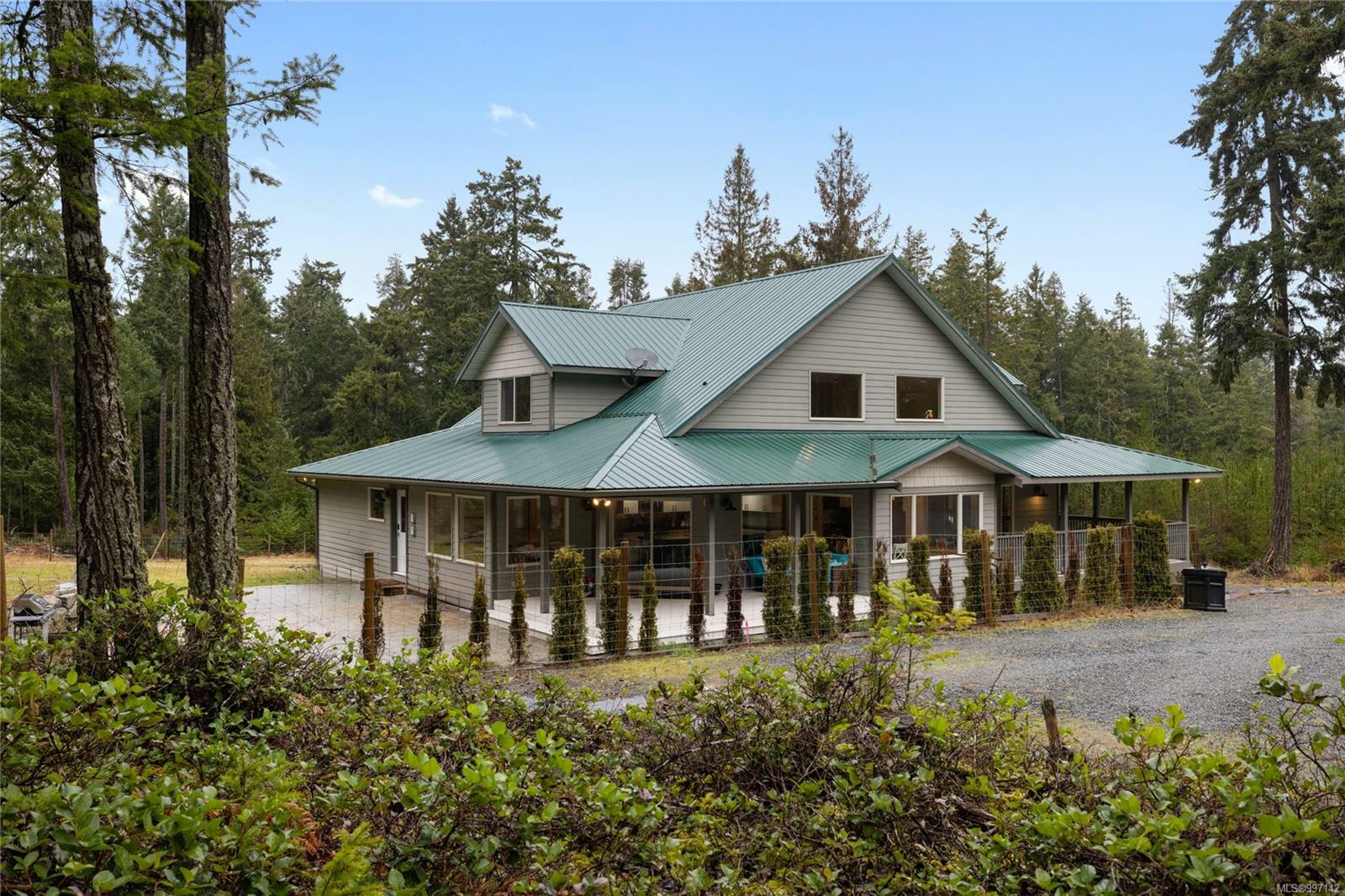 Property Photo:  907 Hemsworth Rd  BC V9K 1R3 