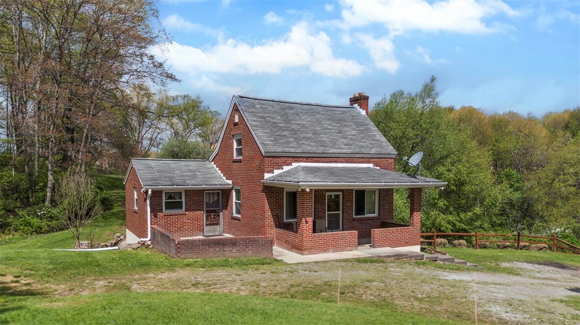135 Erbes Ln  Adams Twp PA 16046 photo