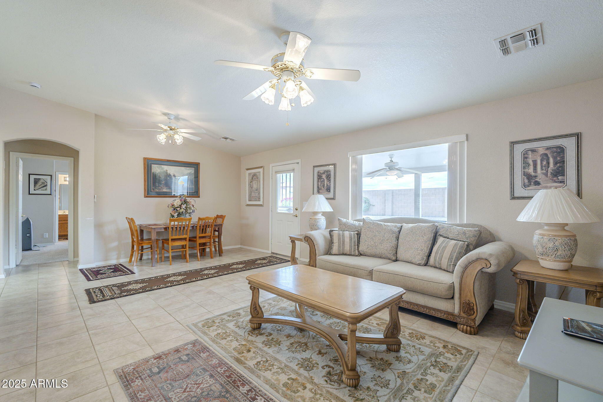Property Photo: 11012 E Knowles Avenue AZ 85209